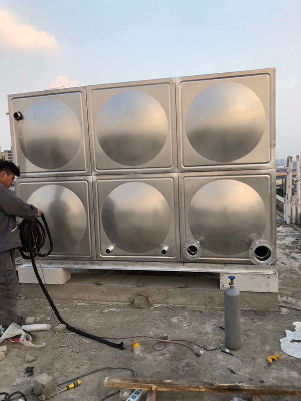 组合不锈钢水箱